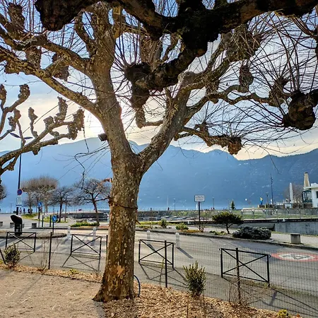La Du Petit Port - Aix-les-Bains